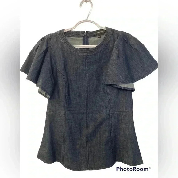 BANANA Republic Denim Dress Shirt- 98% cotton - Picture 1 of 4